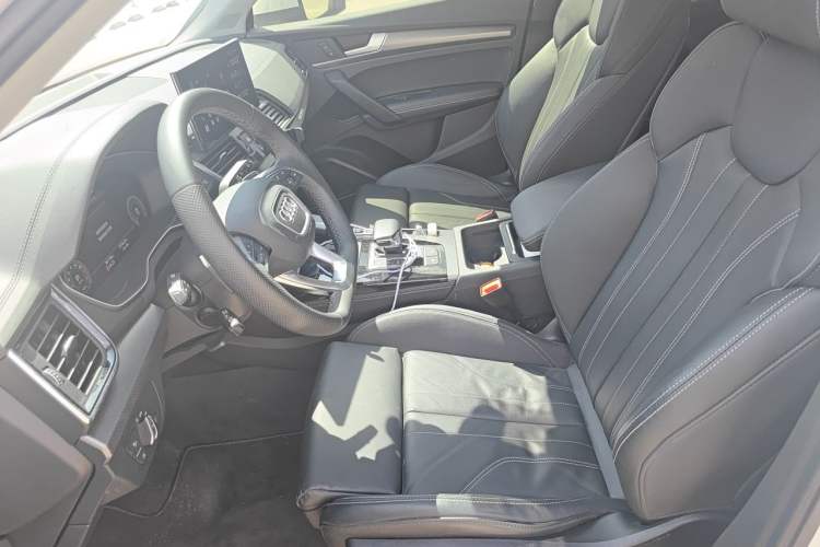 Used Audi Q5L 2022 Updated 45T Luxury Dynamic Version Left Front Seat