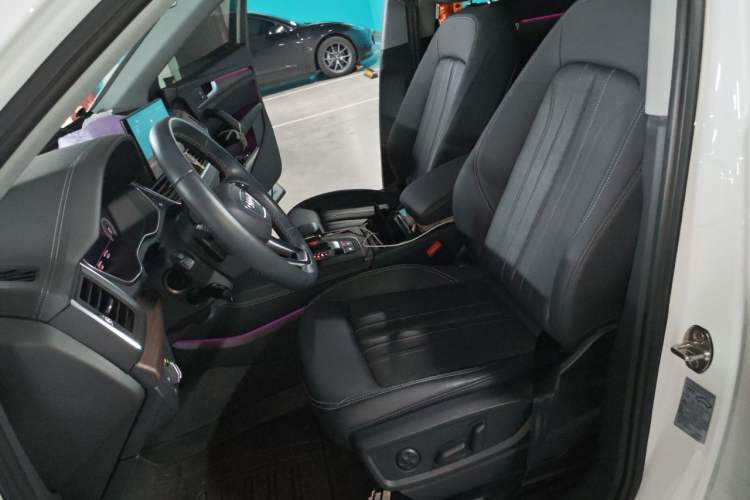 Used Audi Q5L 2022 Updated Version 40T Luxury Elegant Edition Left Front Seat