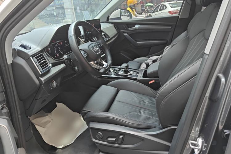 Used Audi Q5L 2022 Updated 40T Luxury Dynamic Edition Left Front Seat