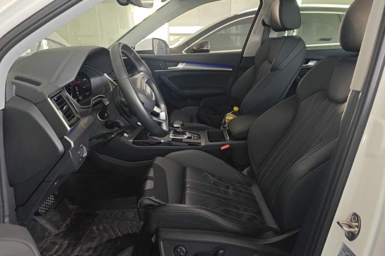 Used Audi Q5L 2022 40T Luxury Dynamic Model Left Front Seat
