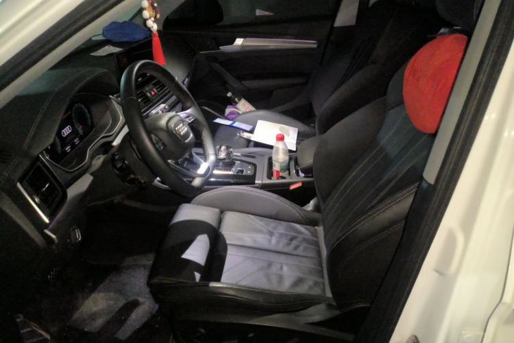 Used Audi Q5L 2022 40T Luxury Dynamic Model Left Front Seat