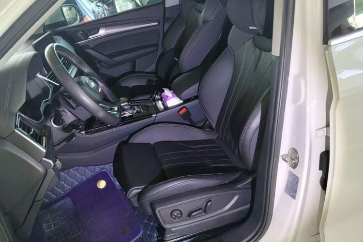 Used Audi Q5L 2022 45T Luxury Dynamic Model Left Front Seat