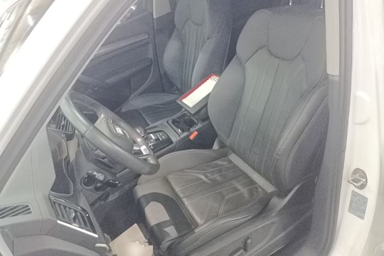 Used Audi Q5L 2022 45T Luxury Dynamic Model Left Front Seat