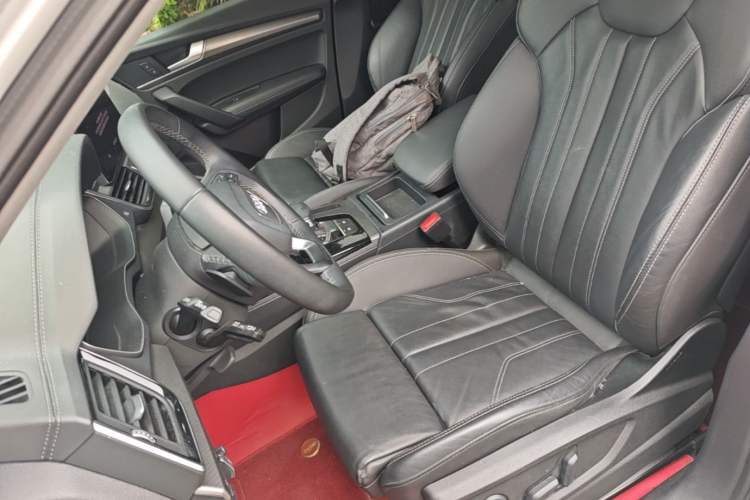 Used Audi Q5L 2022 40T Luxury Dynamic Model Left Front Seat