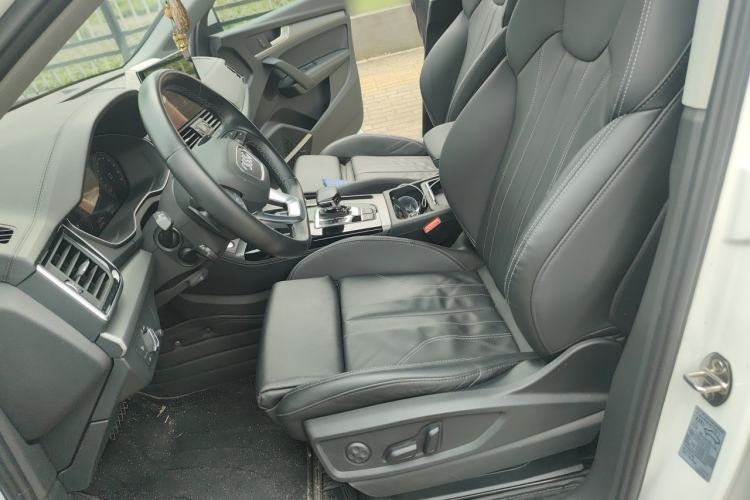 Used Audi Q5L 2022 40T Fashionable and Dynamic Model Left Front Seat