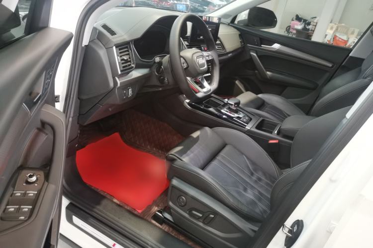 Used Audi Q5L 2022 45T Luxury Dynamic Model Left Front Seat