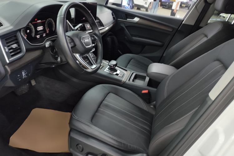 Used Audi Q5L 2022 Updated Version 40T Luxury Elegant Edition Left Front Seat