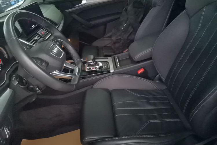 Used Audi Q5L 2022 40T Fashionable and Dynamic Model Left Front Seat