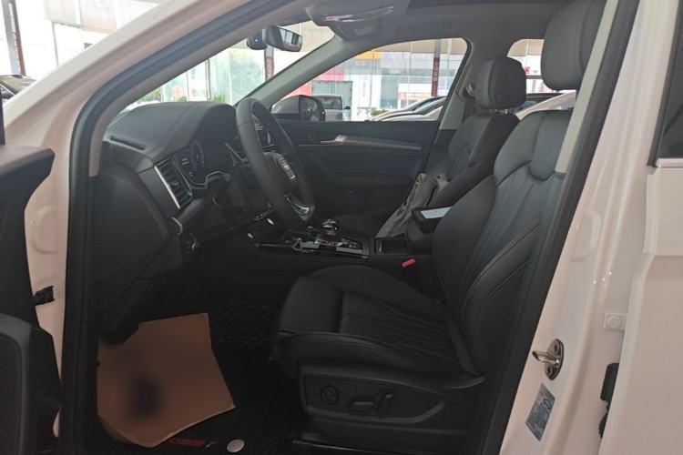 Used Audi Q5L 2022 Updated 40T Luxury Dynamic Edition Left Front Seat