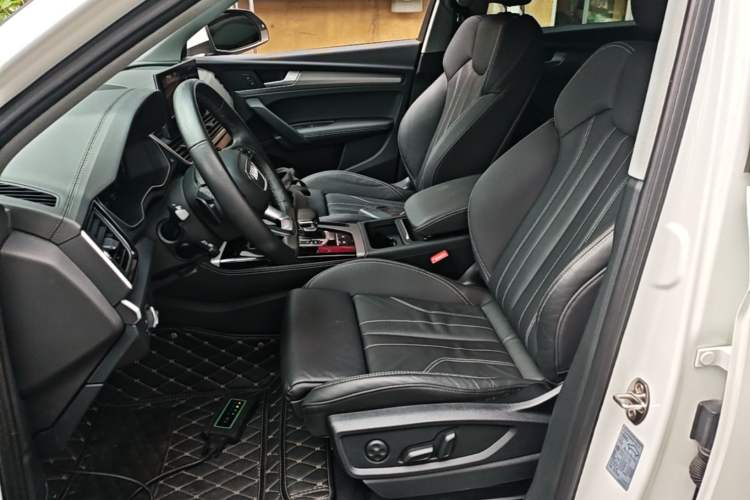 Used Audi Q5L 2022 40T Fashionable and Dynamic Model Left Front Seat