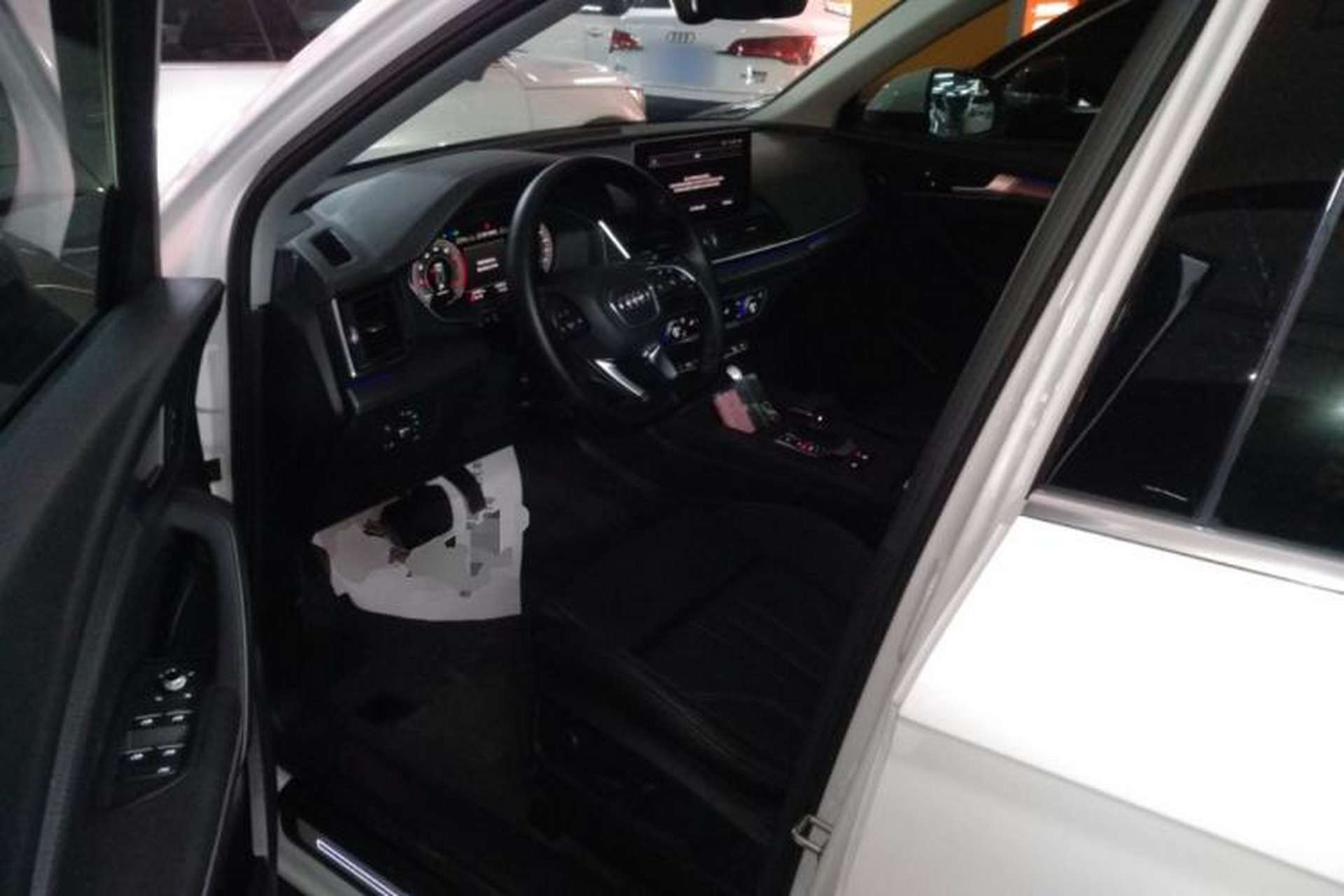 Used Audi Q5L 2022 Updated 40T Luxury Dynamic Edition Left Front Seat