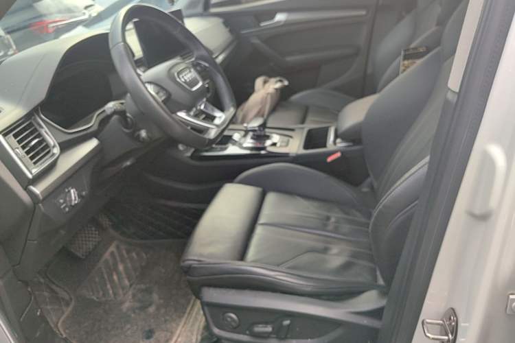 Used Audi Q5L 2022 45T Luxury Dynamic Model Left Front Seat