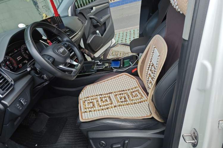 Used Audi Q5L 2022 40T Fashionable and Dynamic Model Left Front Seat