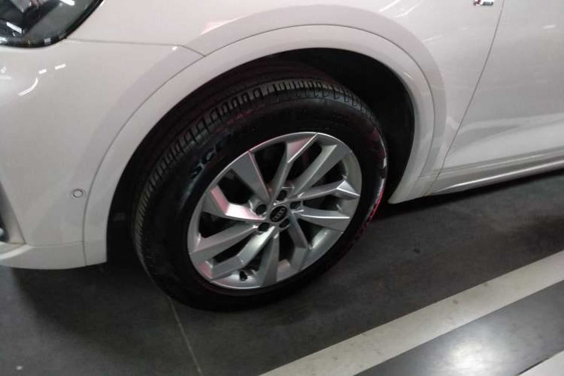 Used Audi Q5L 2022 Updated 40T Luxury Dynamic Edition Left Front Wheel Hub