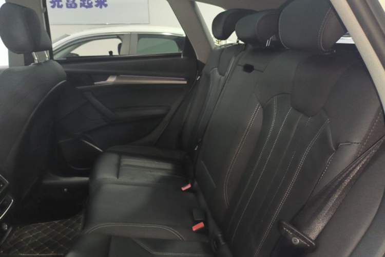 Used Audi Q5L 2022 40T Luxury Dynamic Model Left Rear Seat
