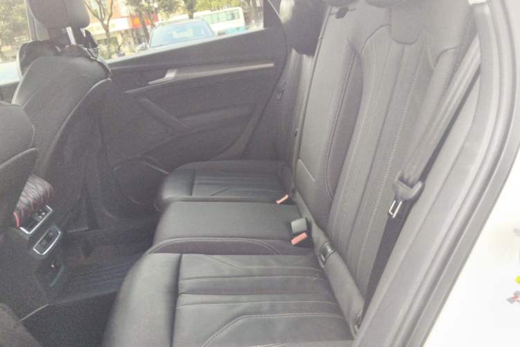 Used Audi Q5L 2022 40T Luxury Dynamic Model Left Rear Seat