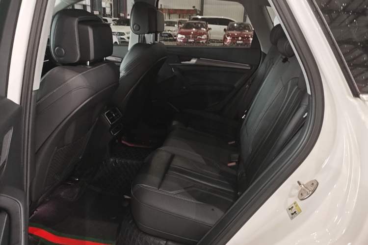 Used Audi Q5L 2022 Updated 40T Luxury Dynamic Edition Left Rear Seat