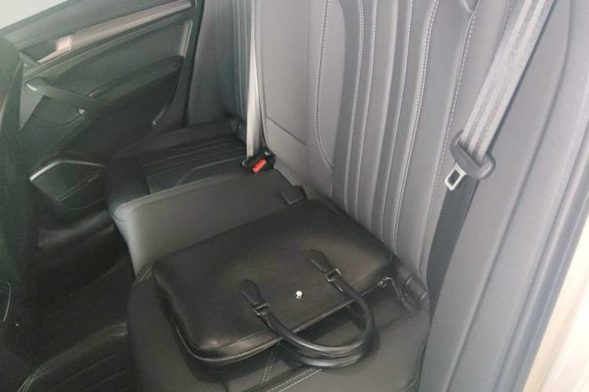 Used Audi Q5L 2022 Updated 45T Luxury Dynamic Version Left Rear Seat