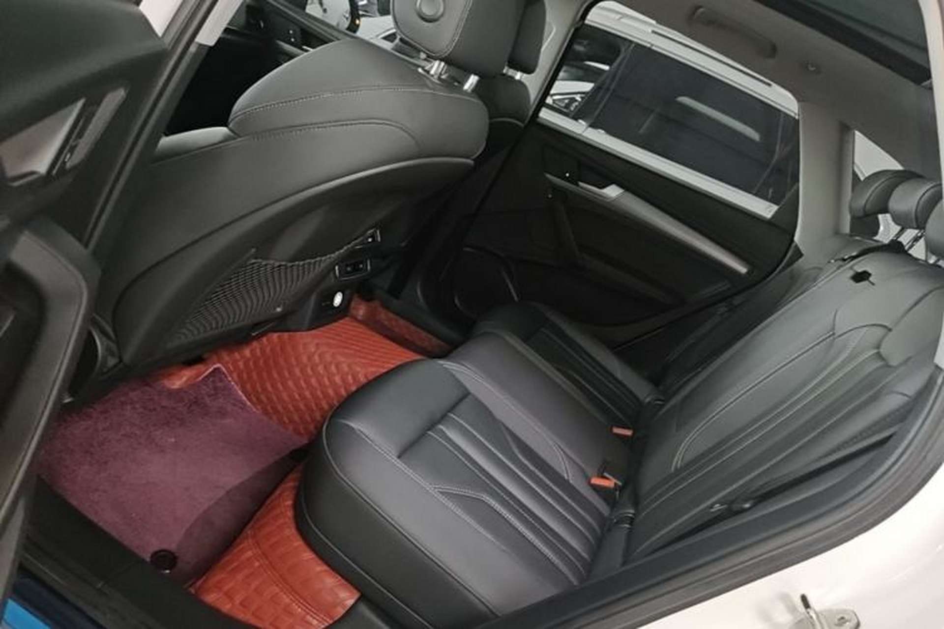 Used Audi Q5L 2022 40T Fashionable and Dynamic Model Left Rear Seat