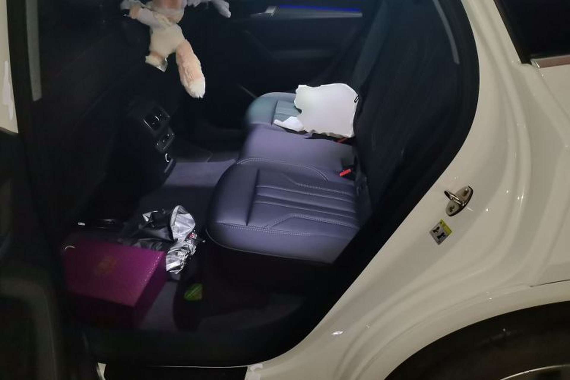 Used Audi Q5L 2022 40T Luxury Dynamic Model Left Rear Seat