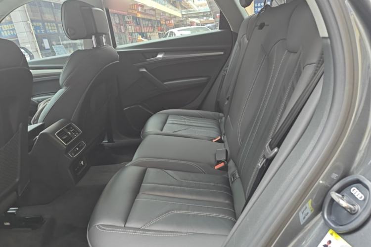 Used Audi Q5L 2022 Updated 40T Luxury Dynamic Edition Left Rear Seat