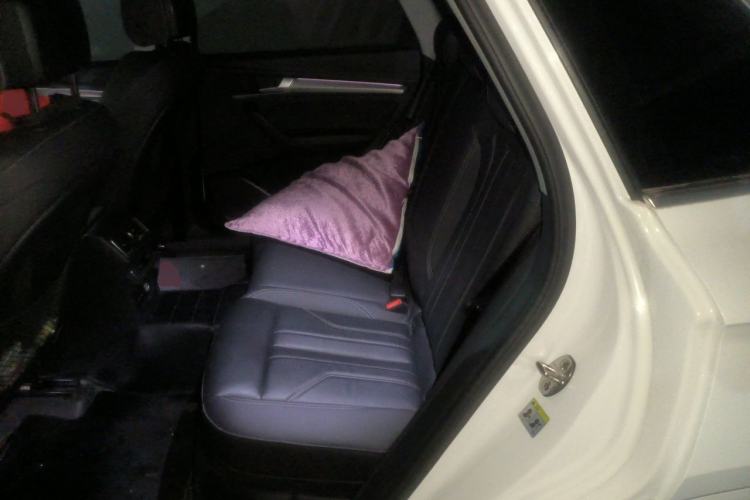 Used Audi Q5L 2022 40T Luxury Dynamic Model Left Rear Seat
