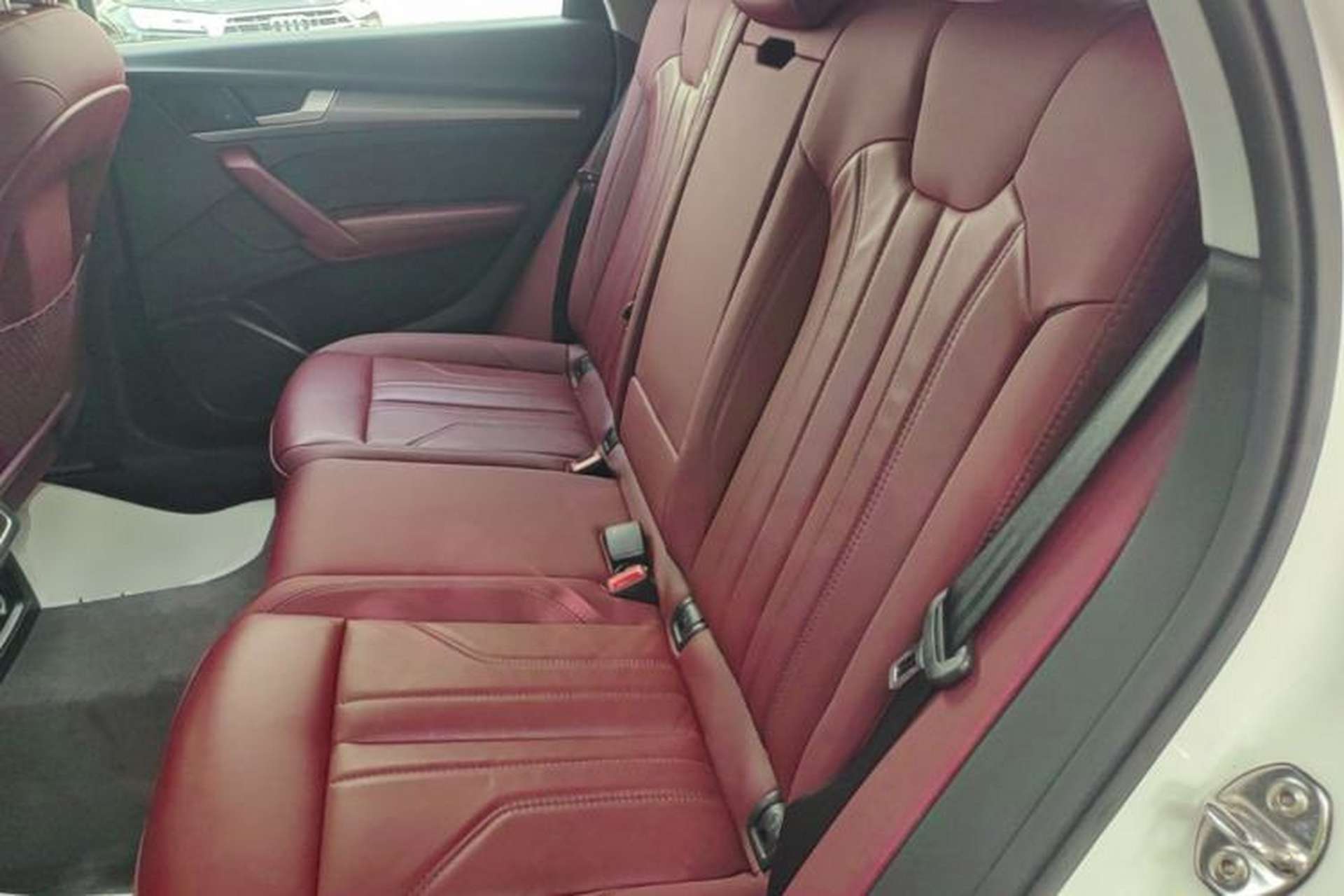 Used Audi Q5L 2022 Updated 40T Luxury Dynamic Edition Left Rear Seat
