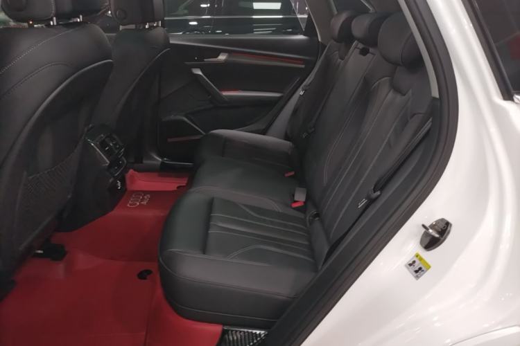 Used Audi Q5L 2022 Updated 45T Luxury Dynamic Version Left Rear Seat