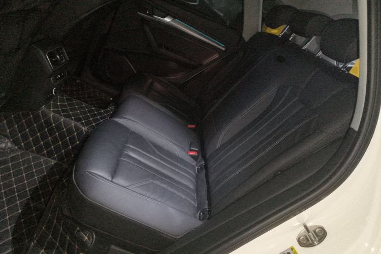 Used Audi Q5L 2022 40T Luxury Dynamic Model Left Rear Seat