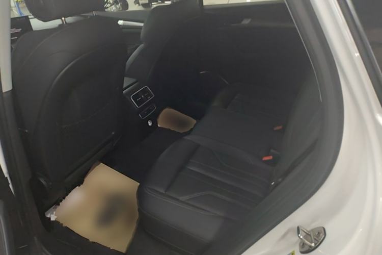 Used Audi Q5L 2022 40T Luxury Dynamic Model Left Rear Seat