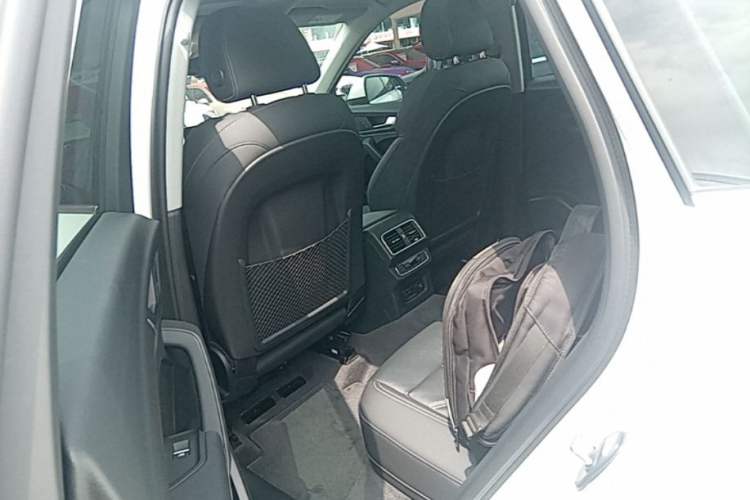 Used Audi Q5L 2022 40T Luxury Dynamic Model Left Rear Seat