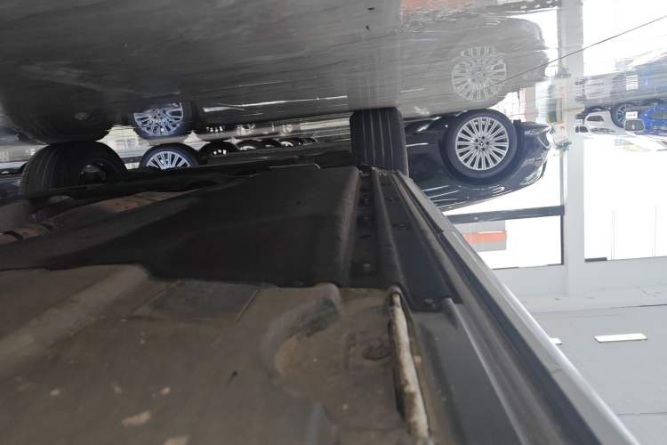 Used Audi Q5L 2022 40T Luxury Elegant Model Left Side Sill