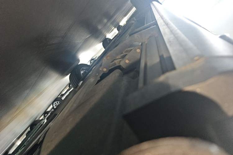 Used Audi Q5L 2022 40T Luxury Dynamic Model Left Side Sill