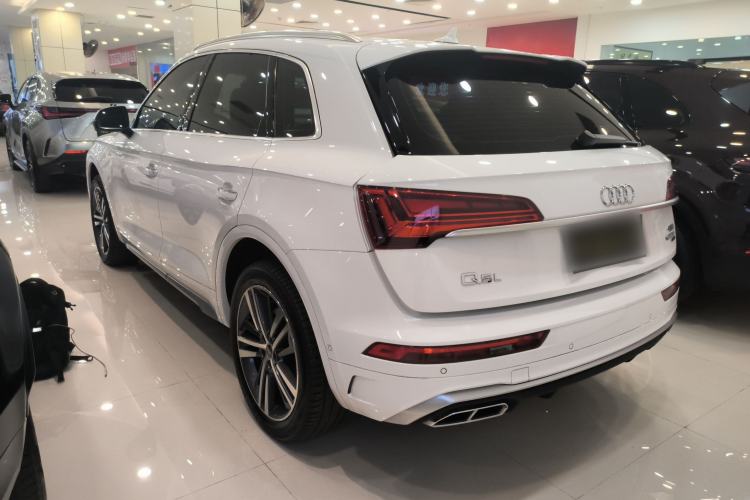 Used Audi Q5L 2022 Updated 40T Luxury Dynamic Edition Left Side