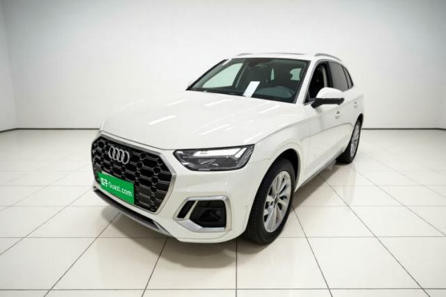 Ojetý Audi Q5L 2022 Updated 40T Luxury Dynamic Edition