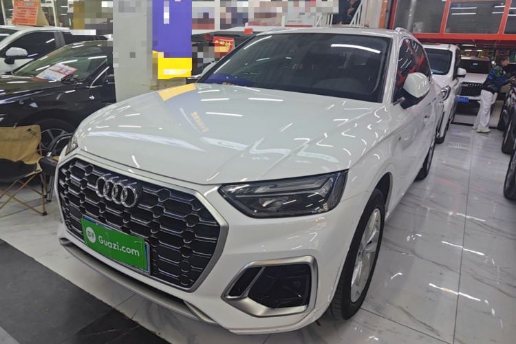 Used Audi Q5L 2022 Updated 40T Luxury Dynamic Edition Guazi used car, China used car export, Used car for sale, Used cars, Cheapest cars for sale