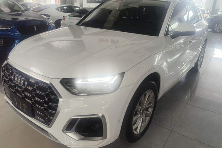Used Audi Q5L 2022 40T Luxury Dynamic Model Guazi used car, China used car export, Used car for sale, Used  cars, Cheapest cars for sale