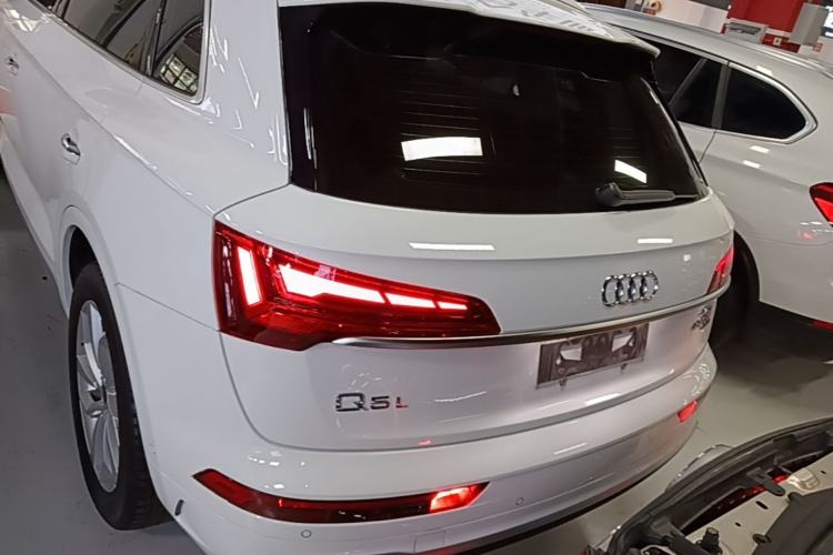 Used Audi Q5L 2022 Updated 40T Luxury Dynamic Edition Rear