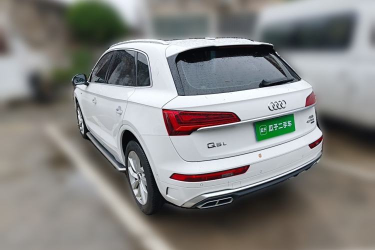 Used Audi Q5L 2022 40T Luxury Dynamic Model Rear Left 45 Deg