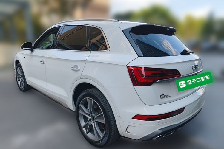 Used Audi Q5L 2022 45T Luxury Dynamic Model Rear Left 45 Deg