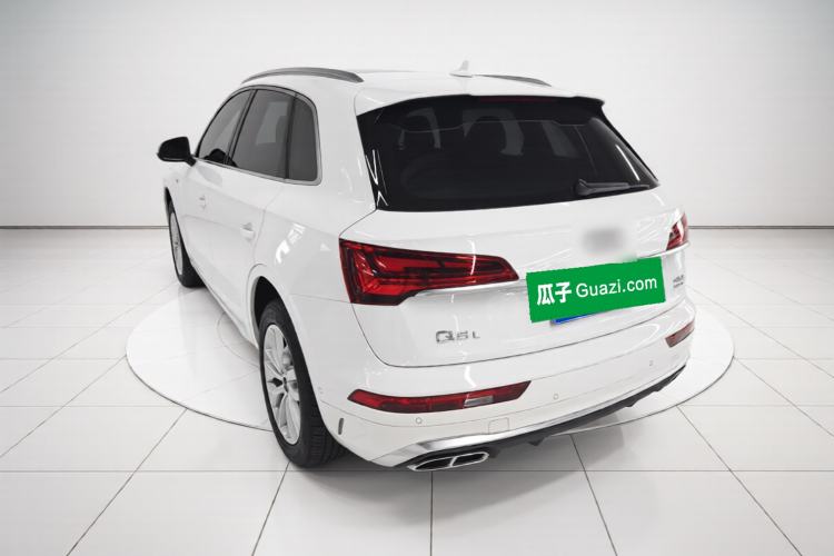 Used Audi Q5L 2022 40T Luxury Dynamic Model Rear Left 45 Deg