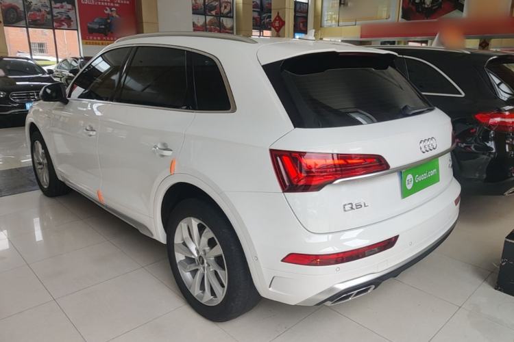 Used Audi Q5L 2022 Updated 40T Luxury Dynamic Edition Rear Left 45 Deg