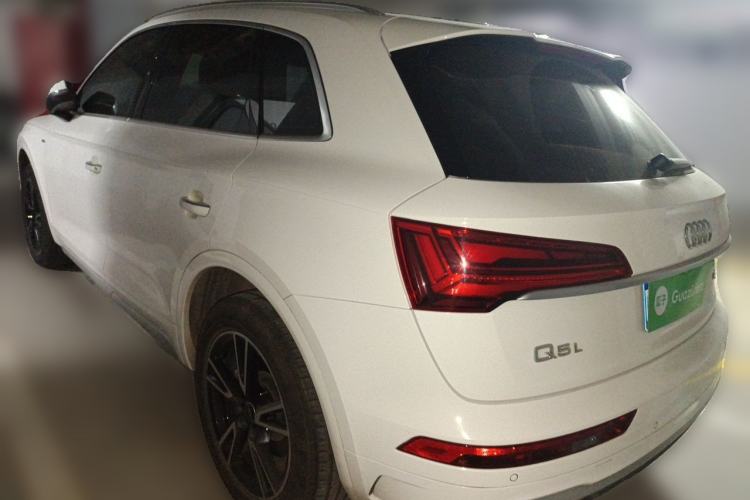 Used Audi Q5L 2022 40T Fashionable and Elegant Model Rear Left 45 Deg