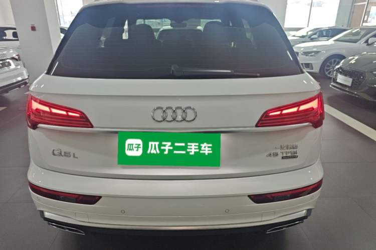 Used Audi Q5L 2022 40T Luxury Dynamic Model Rear