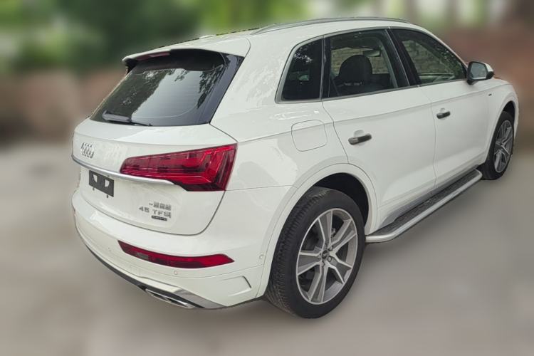 Used Audi Q5L 2022 45T Luxury Dynamic Model Rear Right 45 Deg