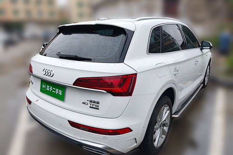 Used Audi Q5L 2022 40T Luxury Dynamic Model Rear Right 45 Deg