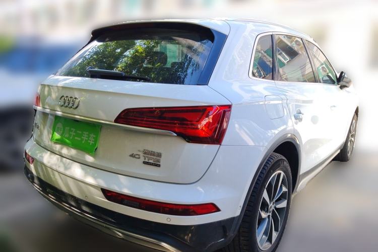 Used Audi Q5L 2022 40T Luxury Elegant Model Rear Right 45 Deg