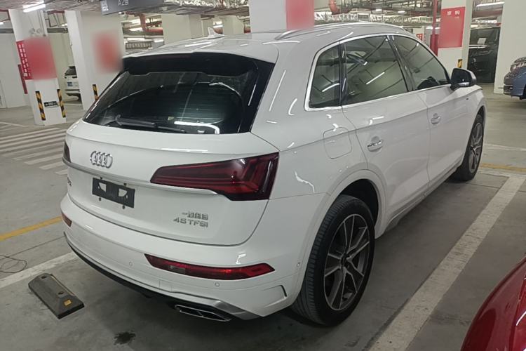 Used Audi Q5L 2022 45T Luxury Dynamic Model Rear Right 45 Deg