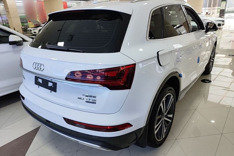 Used Audi Q5L 2022 Updated Version 40T Luxury Elegant Edition Rear Right 45 Deg