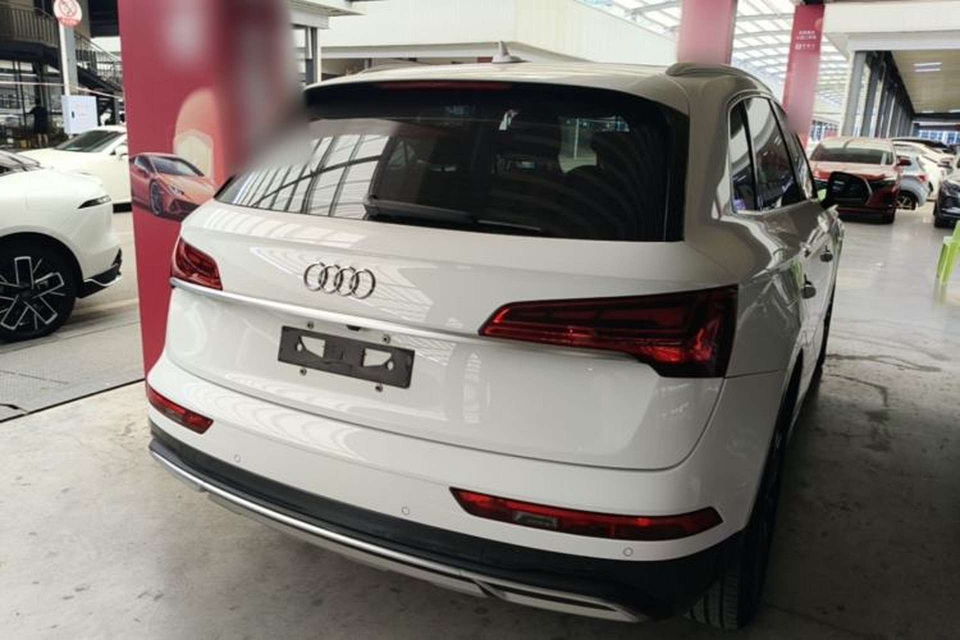 Used Audi Q5L 2022 40T Luxury Elegant Model Rear Right 45 Deg
